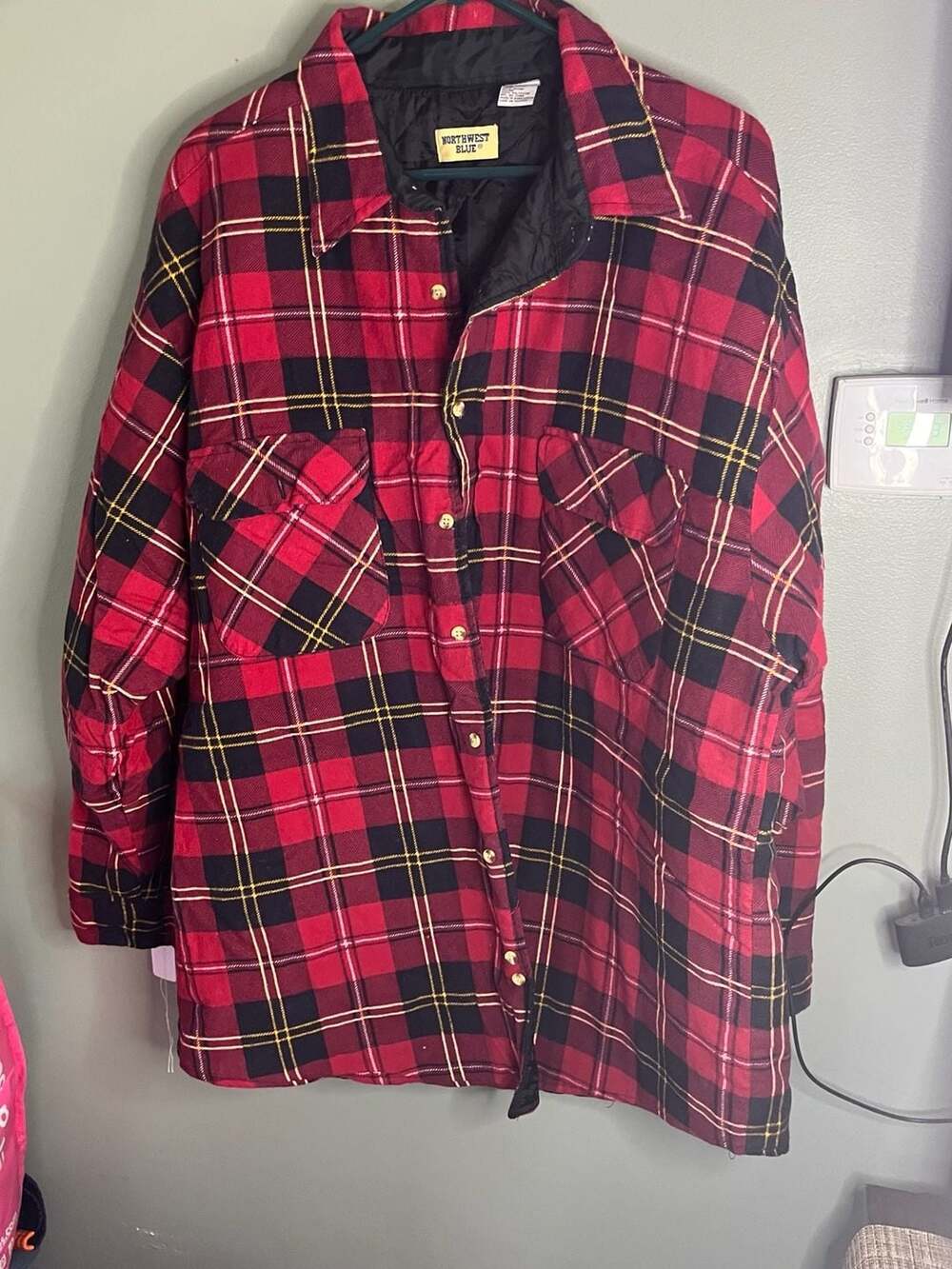 Northwest Blue Vintage XXL Red and Black Plaid Quilt Lined Flannel Shirt Jacket
